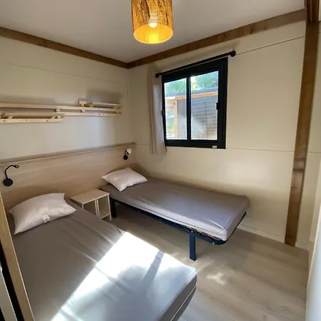 Camping L'ocean * Σαιν-Ζαν-ντε-Μον