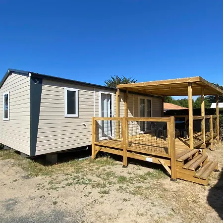 Camping L'ocean * Σαιν-Ζαν-ντε-Μον